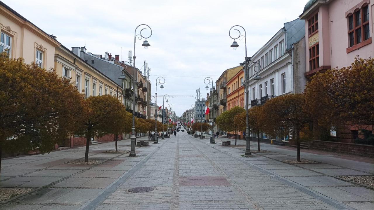 Apartament Green No 21 Przy Sienkiewicza, Rynek, Centrum, Parking, Pkp, Pks Kielce Exterior foto